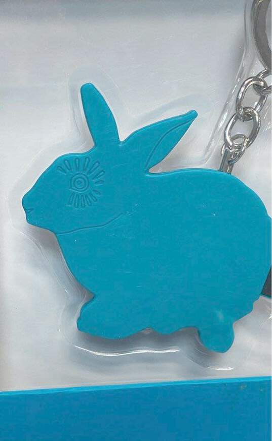 Marc by Marc Jacobs 4G USB Flash Drive Keychain Teal image number 2