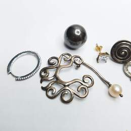 Sterling Silver Jewelry Scrap 31.4g alternative image