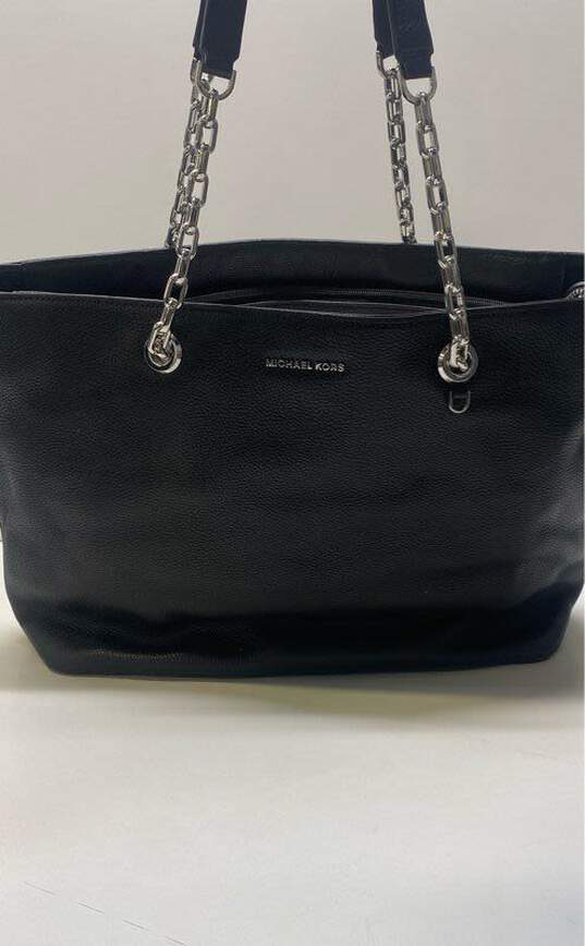 Michael Kors Pebble Leather Chain Shoulder Bag Black image number 1