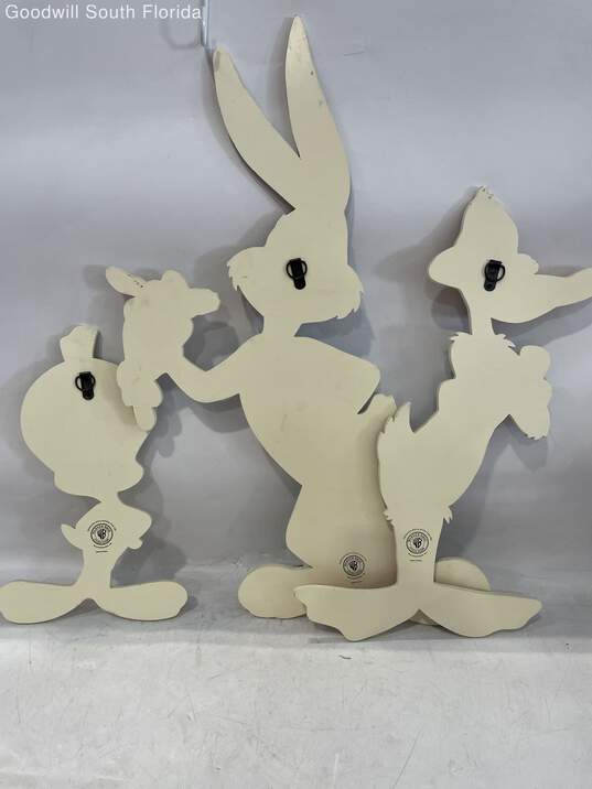 3 Warner Bros Plaques Tweety Bird Bugs Bunny & Duck image number 5