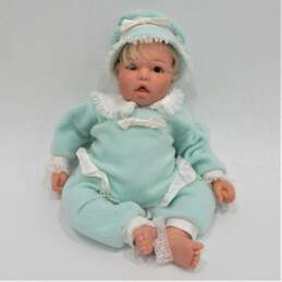Lee Middleton Doll By Reva Fine And Frilly alternative image