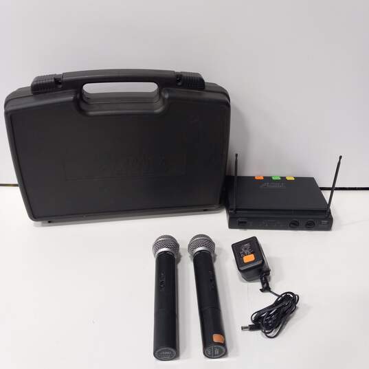 2000's Audio Microphones & Recieve Bundle Model AWX603O image number 1