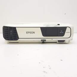 Epson PowerLite Home Cinema 640 Projector alternative image