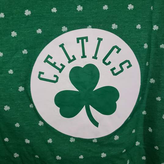 Womens All Over Print Boston Celtics Short Sleeve V-Neck NBA T-Shirt Size 2XL image number 3