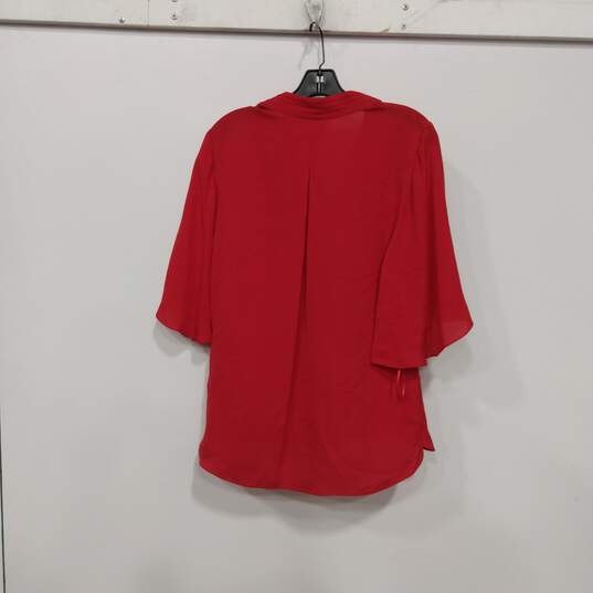NWT Womens Red Short Sleeve V Neck Blouse Top Size Medium image number 2