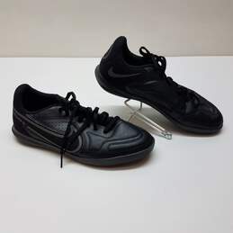Nike Tiempo Legend 9 Club TF Turf Soccer Shoes Youth Size 6Y