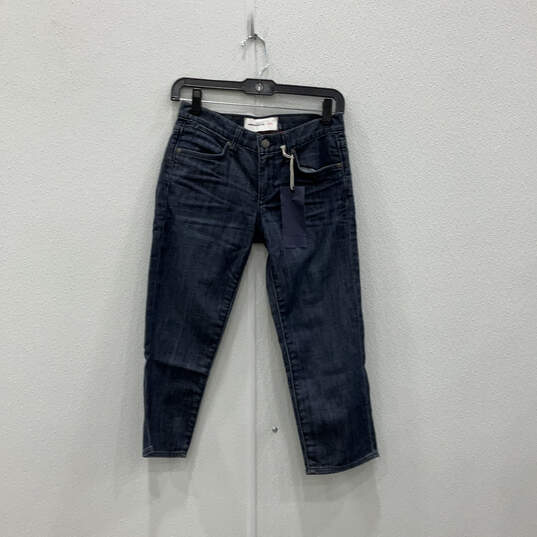 NWT Womens Blue Denim Mid Wash Pockets Regular Fit Straight Leg Jeans Sz 25 image number 1