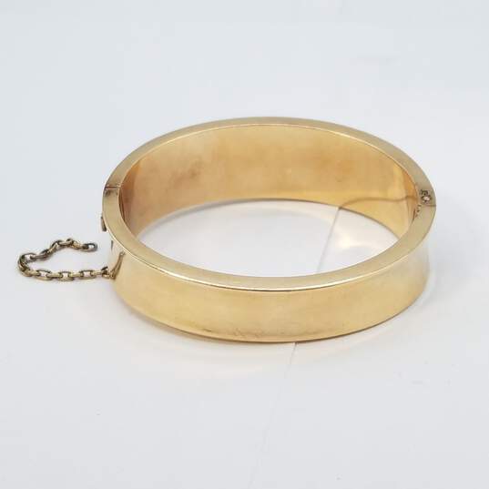 14K Gold Chiseled Hinge Bangle Bracelet Damage 38.4g image number 2