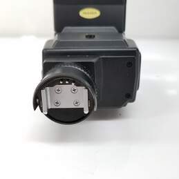 Nikon Speedlight SB-16 TTL Flash Unit with F3 Shoe alternative image