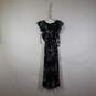NWT Womens Floral V-Neck Flutter Sleeve Back Zip Maxi Dress Size 6 image number 1