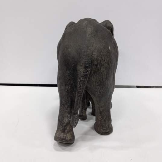 Mother Elephant Polystone Sculpture image number 5