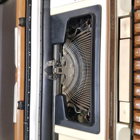 Smith-Corona Coronamatic 2200 Typewriter image number 5