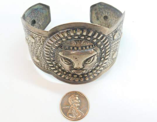 Vintage Maciel Mexico 900 Silver Aztec Cuff Bracelet 31.8g image number 8