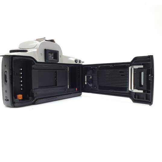 Canon EOS Rebel 2000 | 35mm Film Camera image number 3