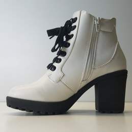 Mia Almina Lace Up & Side Zip Ankle Boot, White, Size 6 alternative image