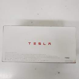 Tesla Model 3 1/43 Scale Diecast Modest