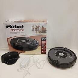 iRobot Roomba 550 Robotic Vacuum w/Box and Accessories