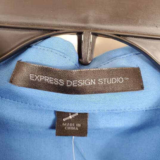 Express Women Blue Dress Shirt L NWT image number 3