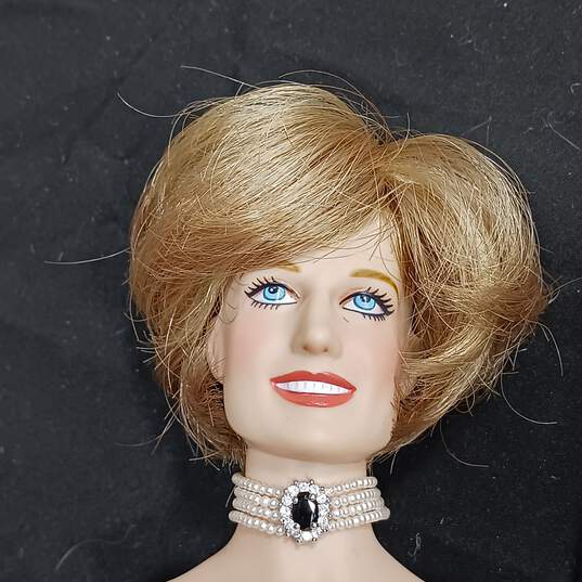 Franklin Mint, Princess Diana Doll In Storage Box w/ Accessories image number 6