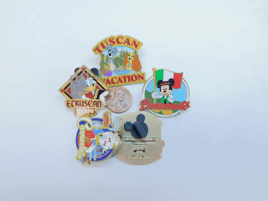Collectible Adventures by Disney Variety Characters Italy Trading Pins 52.1g image number 2