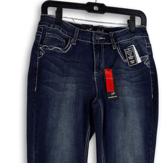 NWT Womens Blue Medium Wash Pockets Denim Silm Bootcut Leg Jeans Size 6 image number 3