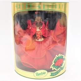 1993 Barbie Happy Holidays African American Doll Mattel 10911