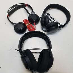 Bundle of 3 Assorted Headphones