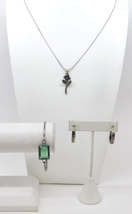 Artisan 925 Green Glass Bracelet, Floral Pendant Necklace & Hoop Earrings 23.3g image number 1