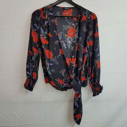 Madewell navy and red floral print cropped wrap top XS image number 1