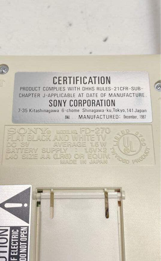 Vintage Sony Watchman FD-270 Portable Handheld TV w/ Case image number 6