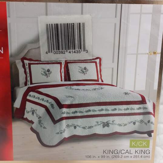 St. Nicholas Square - Holiday Collection 'Clara Quilt' King/Cal King New With Tag image number 7