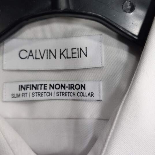 Calvin Klein Infinite Non Iron Stretch Slim Fit Stretch Collar White Button Up Dress Shirt Size 34/35M image number 3