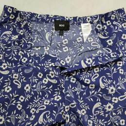 BDG Women's Polyester Blue & White Floral Shorts Size M alternative image