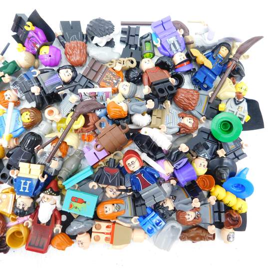 9.4 Oz. LEGO Harry Potter Minifigures Bulk Lot image number 3