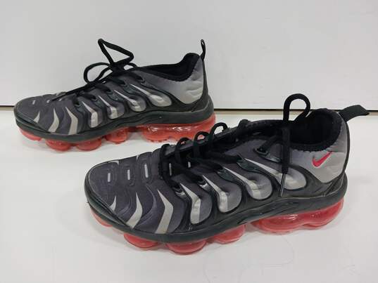 Nike Air Vapormax Women's Sneakers Size 8 image number 4