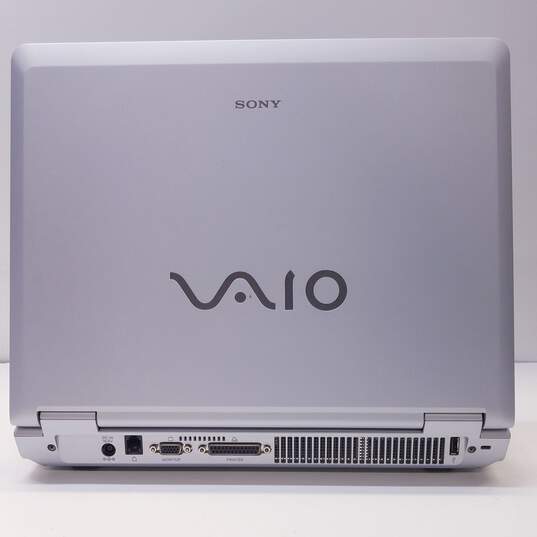 Sony VAIO PCG-9RFL 15.4-in Intel Pentium 4 (Untested) image number 4