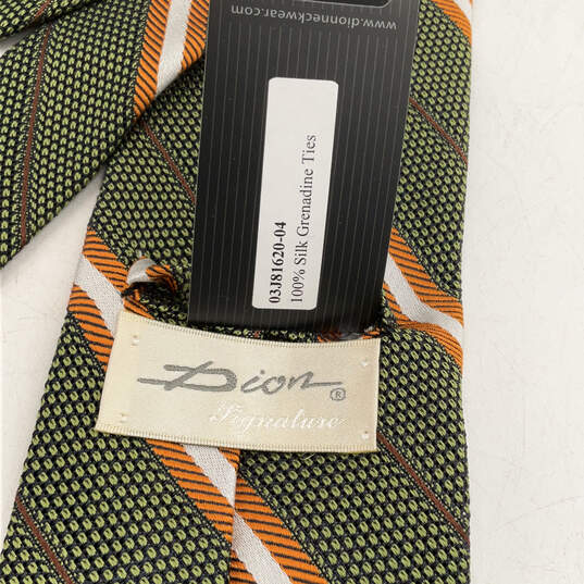 NWT Mens Green Silk Striped Four-In-Hand Classic Clip-On Designer Neck Tie image number 3