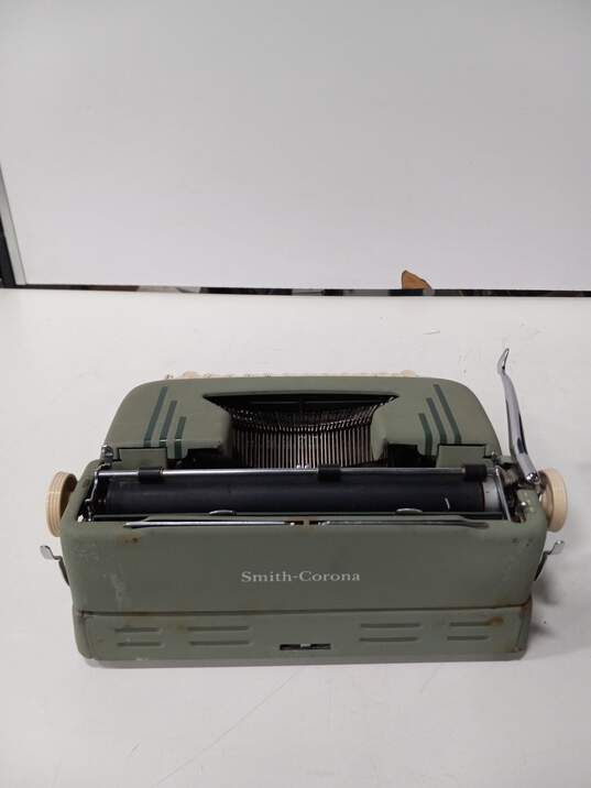 Vintage Smith-Corona Silent Super Green Portable Typewriter image number 4
