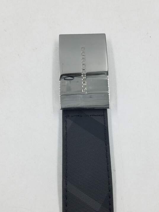 Authentic Burberry Gray Check Reversible Men's Belt 36 image number 2