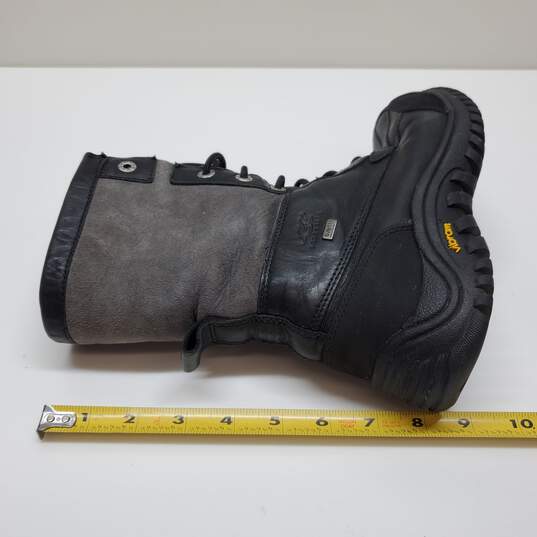 UGG Women's Adirondack Boot Size 7 Lace Up Black Leather Sheepskin image number 3