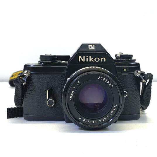 Nikon EM 35mm SLR Camera w/ Accessories image number 2