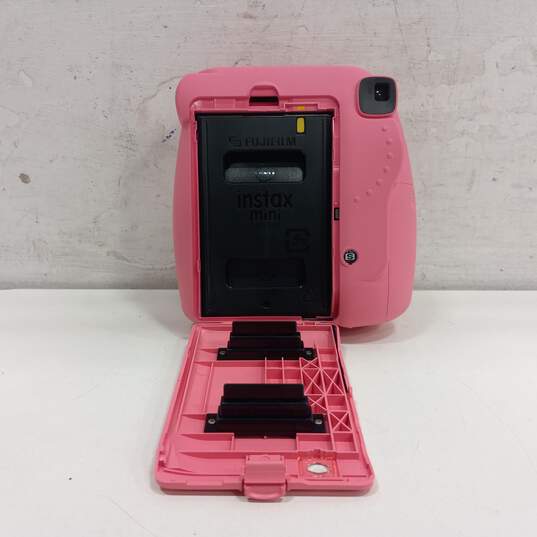 Fujifilm Instax Mini 9 Pink Instant Camera w/Case image number 4