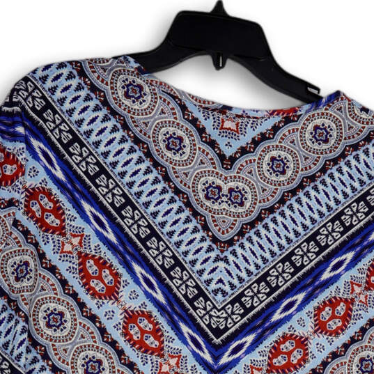 NWT Womens Blue Red Batik Short Sleeve V-Neck Pullover Tunic Top Size 2X image number 4