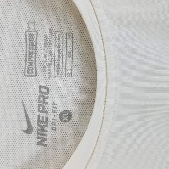 Nike Pro Men White Athletic Shirt XL image number 3