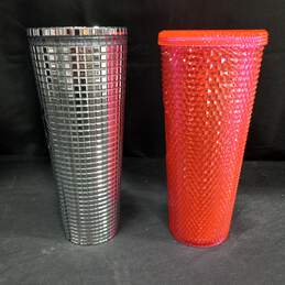 Pair of 2 Starbucks Cups w/ Lids alternative image