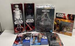 Star Wars Collectible Bundle Lot of 7 NRFP
