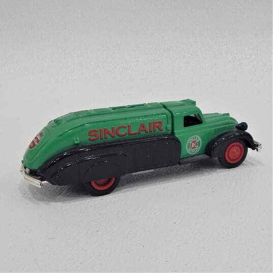 Ertle Sinclair Oil Diecast Coin Bank Cars Trucks image number 6