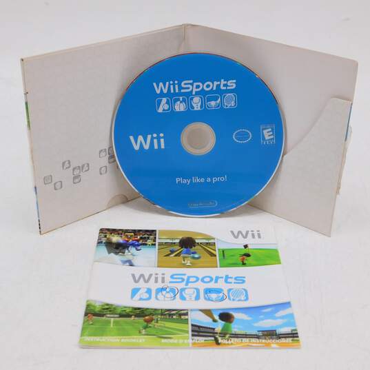 Wii Sports w/ Manual image number 2