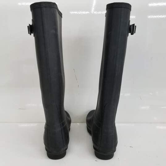 Hunter Original Tall Rain Boots Size 7 image number 4