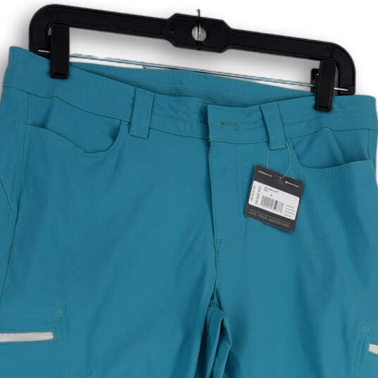 NWT Womens Blue Flat Front Pockets Straight Leg Hiking Capri Pant Size 6 image number 3